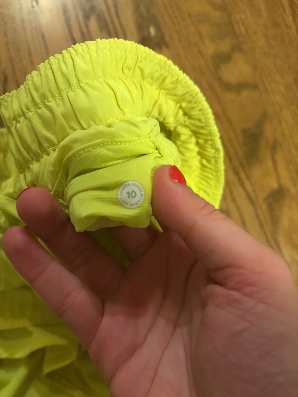 Lululemon Hotty Hot Shorts in Electric Lemon - Picture 4 of 4